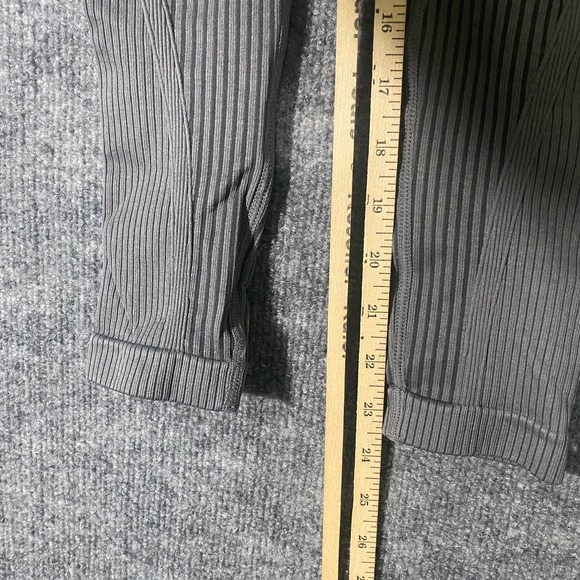 Zyia Active Leggings XS Gray High Rise Angle Grid Performance Ribbed 7/8 - Picture 10 of 13